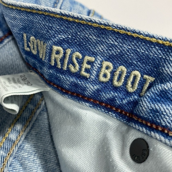 American Eagle Outfitters Men's Light Blue Wash Low Rise Bootcut Jeans 29/30 - Picture 8 of 10